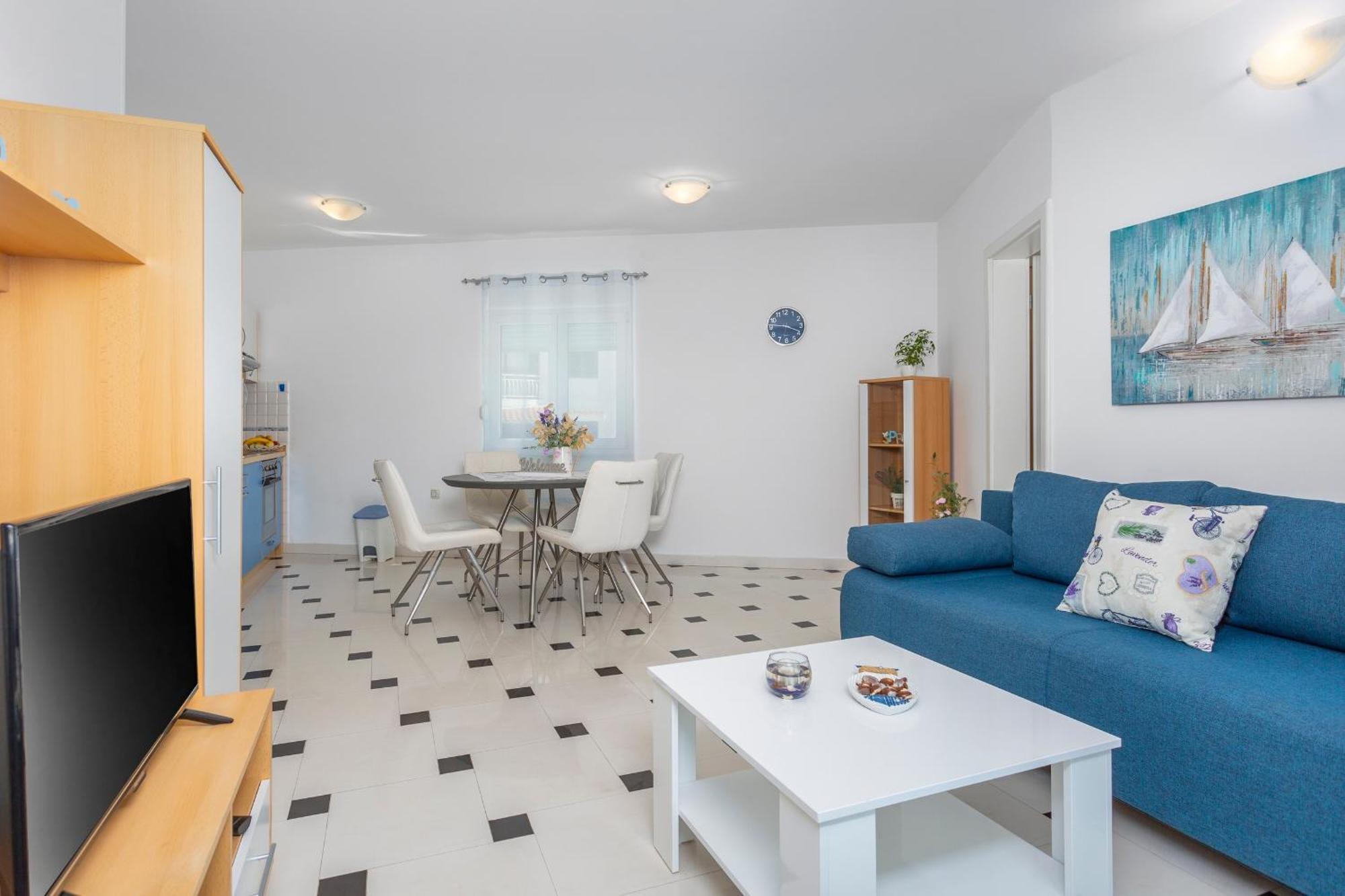 Apartments By The Sea Njivice, Krk - 5296 Habitación foto